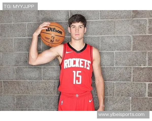 火箭队新赛季展望谢泼德有望成为第五位首发球员DFS复出后再做调整